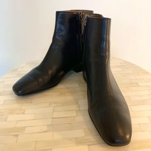 Aquatalia Leather Ankle Boot Black